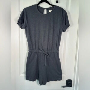 UpWest 100% Cotton Gray Short Sleeve Romper Resort wear Size Small